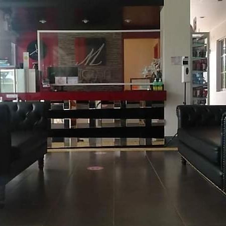 Reddoorz Micasa Lodge Coron Palawan Bagian luar foto