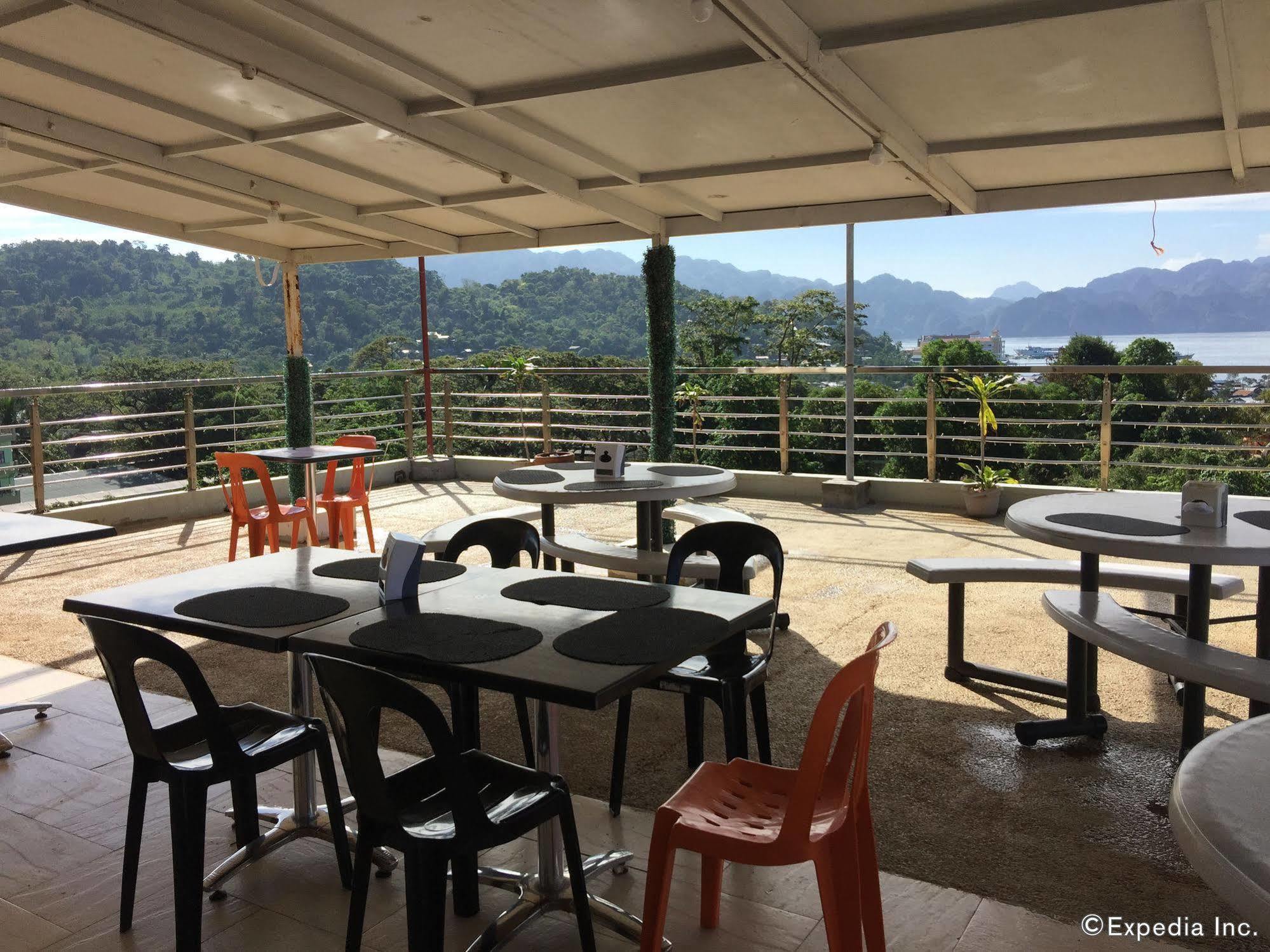 Reddoorz Micasa Lodge Coron Palawan Bagian luar foto